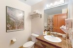 Bathroom - Gateway 5055 - Keystone CO